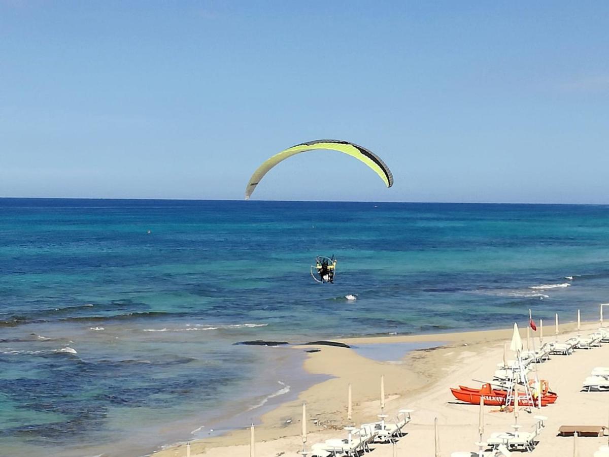Dimora Grazia In Riva Al Mare Apartman Monopoli Kültér fotó