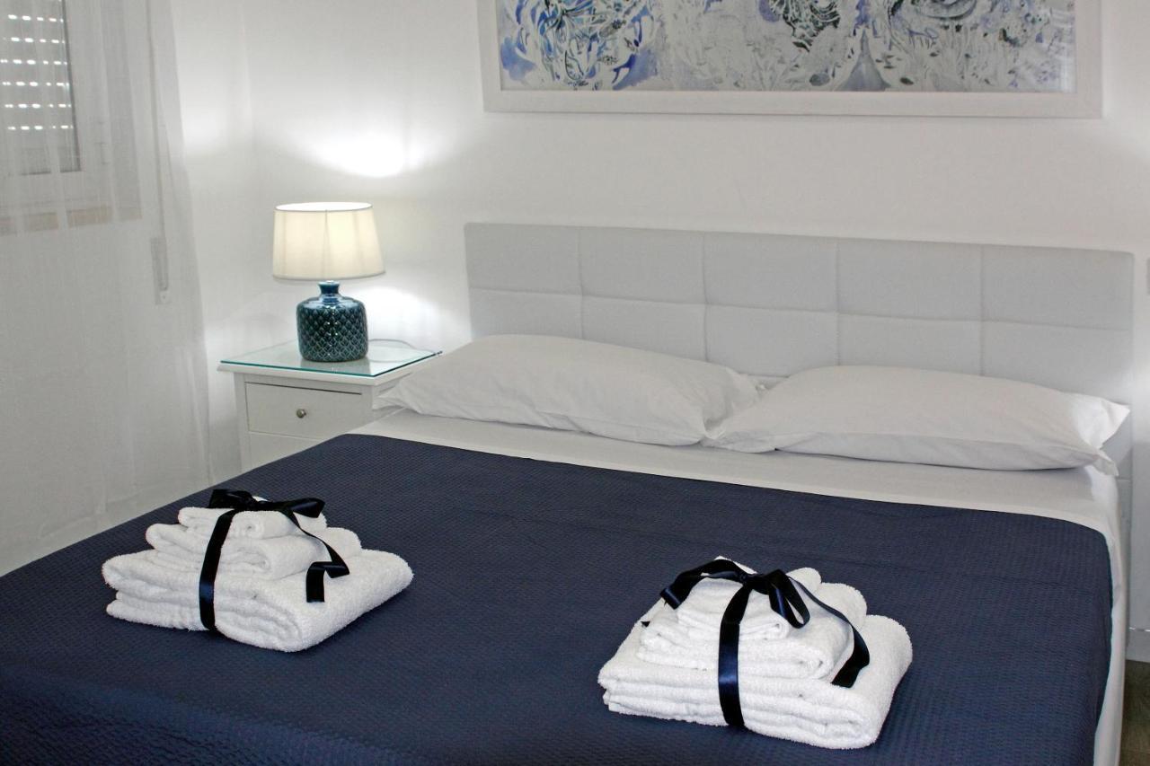 Dimora Grazia In Riva Al Mare Apartman Monopoli Kültér fotó